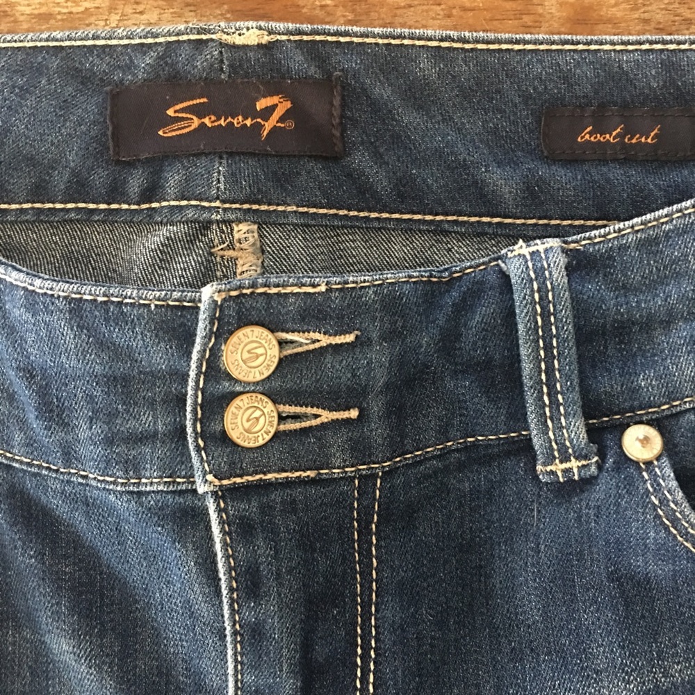 Seven7 Bootcut Jeans Size 10